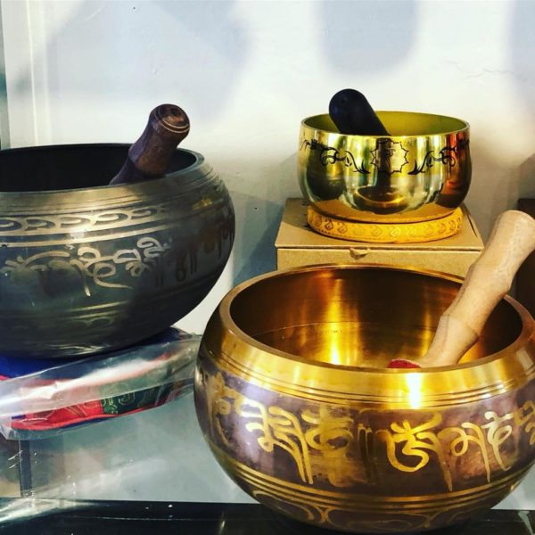 How to Use Tibetan Singing Bowls Sanctuary Everlasting
